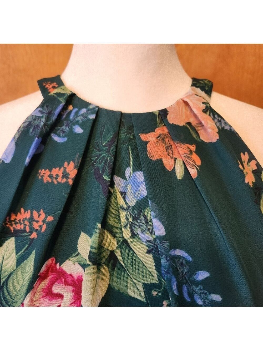 ELIZA J EMERALD GREEN FLOWY FLORAL SLEEVELESS HALTER MAXI DRESS SIZE 8 - Picture 7 of 7